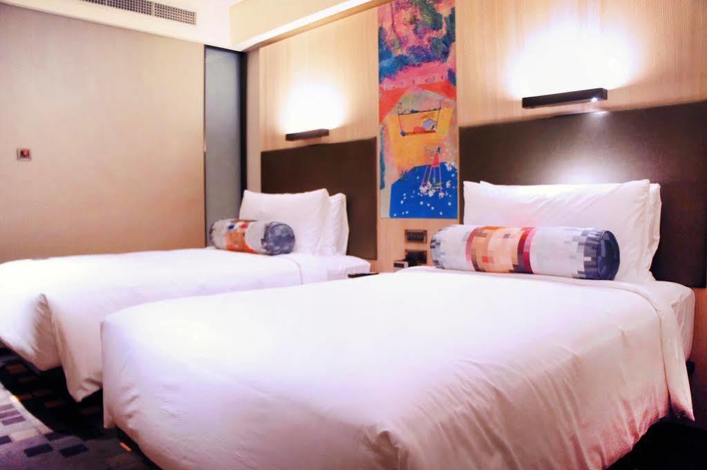 Отель Aloft Taipei Beitou Экстерьер фото